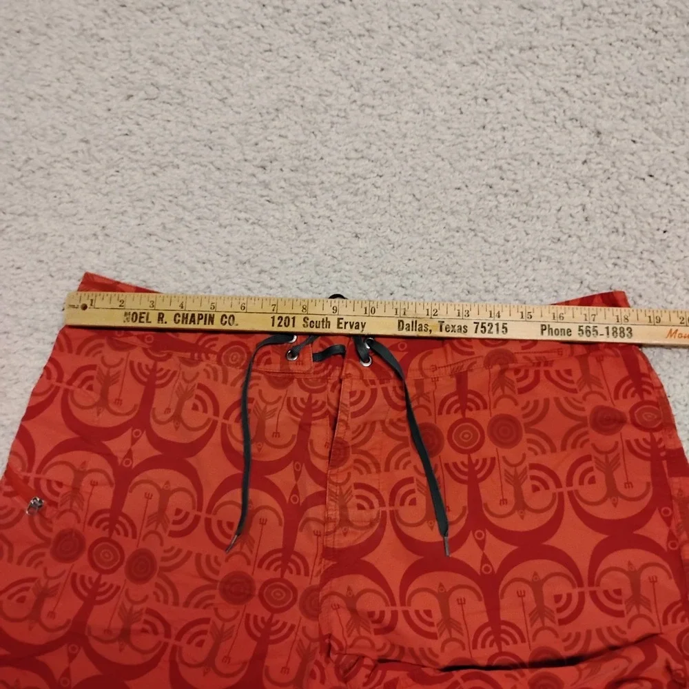 Patagonia Board Shorts Mens 36 Orange Geometric Swim Trunks Drawstring Button